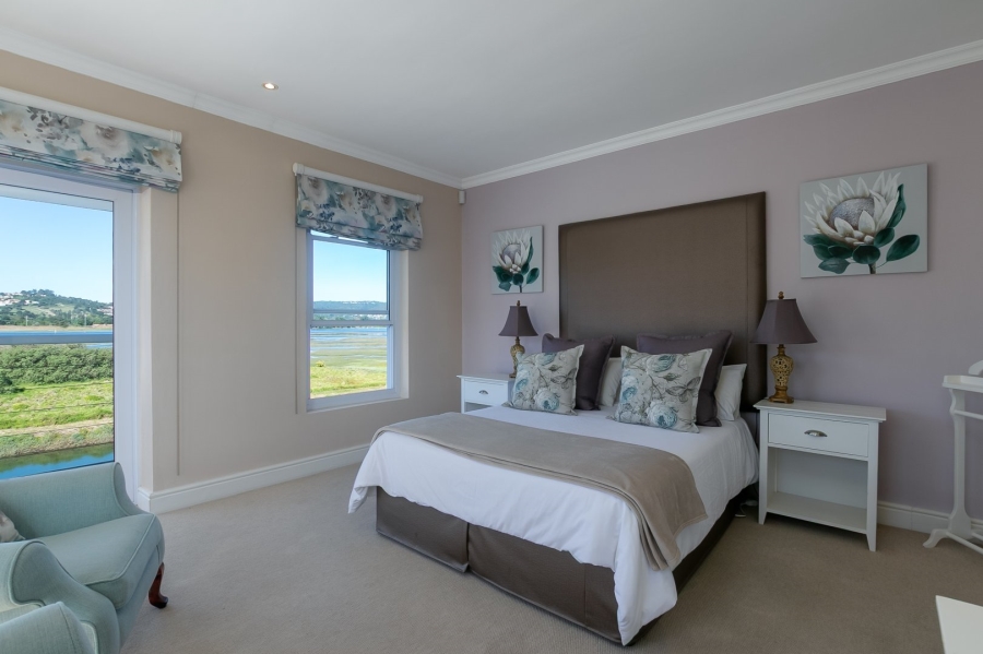 6 Bedroom Property for Sale in Thesen Islands Western Cape